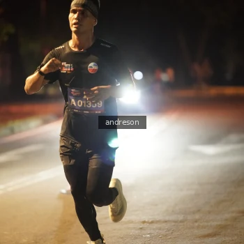 Runner Photo 3698088