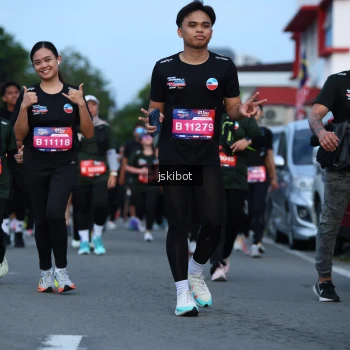 Runner Photo 3698099