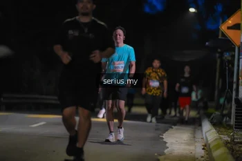 Runner Photo 3698102