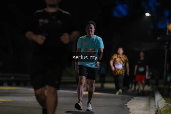 Runner Photo 3698130