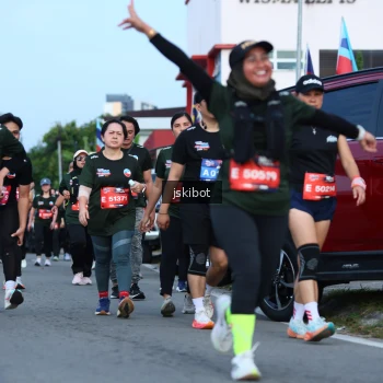 Runner Photo 3698143