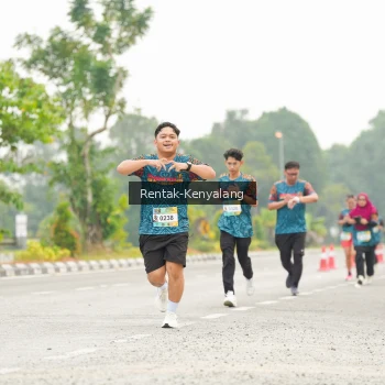 Runner Photo 3698149