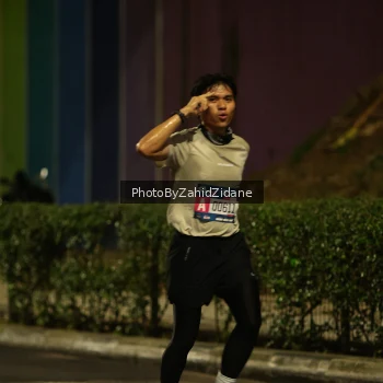 Runner Photo 3698157