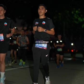 Runner Photo 3698159