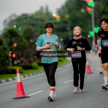 Runner Photo 3698160
