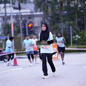 Runner Photo 3698175