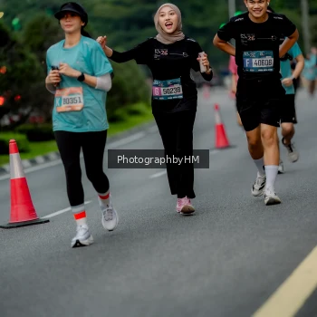 Runner Photo 3698176