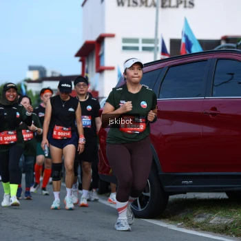 Runner Photo 3698190