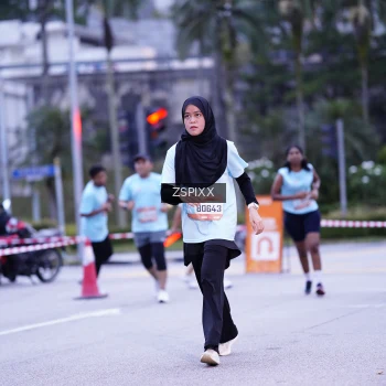 Runner Photo 3698196