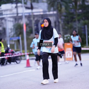 Runner Photo 3698215
