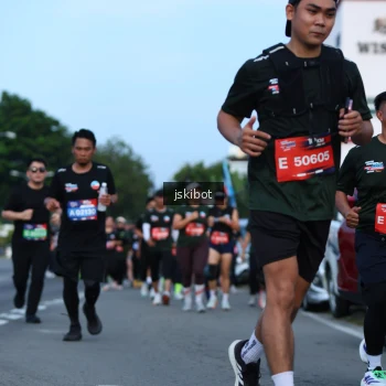 Runner Photo 3698238