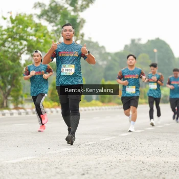 Runner Photo 3698246