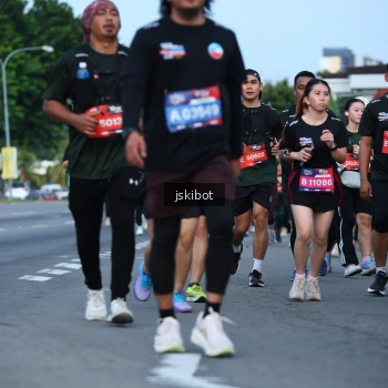 Runner Photo 3698284