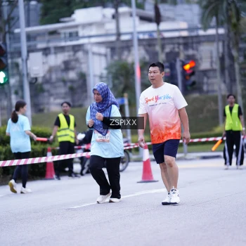 Runner Photo 3698308