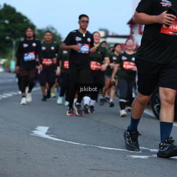 Runner Photo 3698317