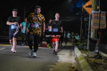 Runner Photo 3698326