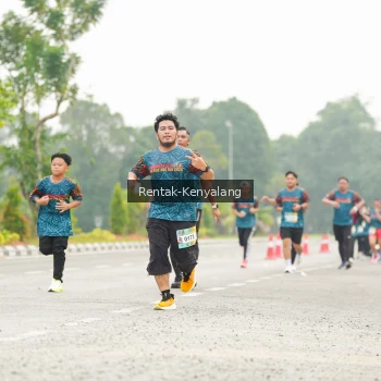 Runner Photo 3698333