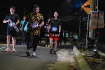 Runner Photo 3698343