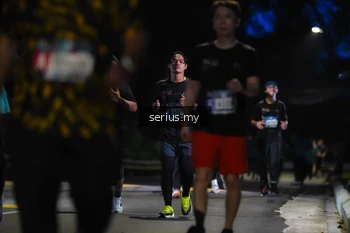 Runner Photo 3698346
