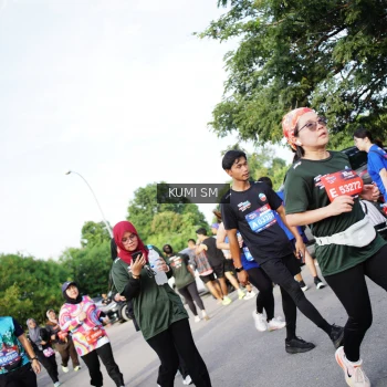 Runner Photo 3698350