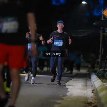 Runner Photo 3698376
