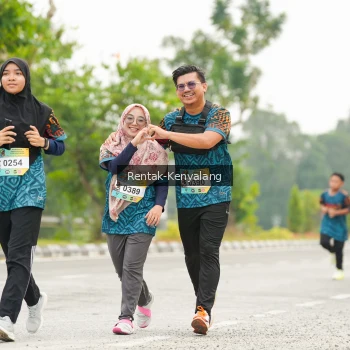 Runner Photo 3698381