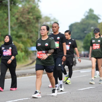 Runner Photo 3698393