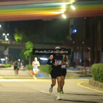 Runner Photo 3698399