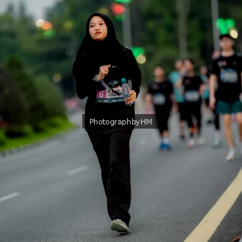 Runner Photo 3698400