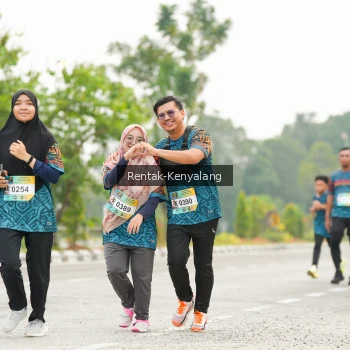 Runner Photo 3698402