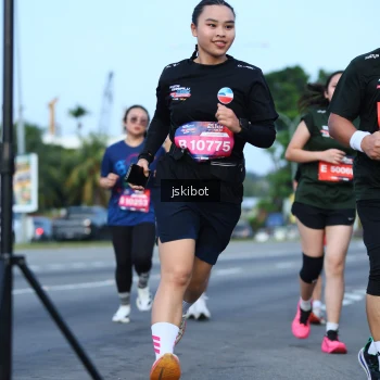 Runner Photo 3698405