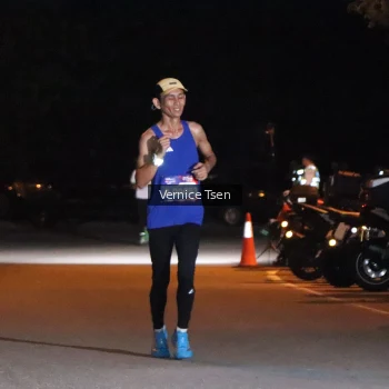 Runner Photo 3698408