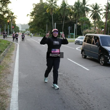Runner Photo 3698417
