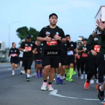 Runner Photo 3698438