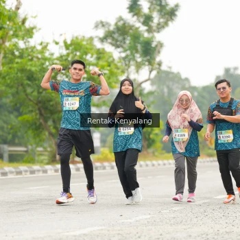 Runner Photo 3698442