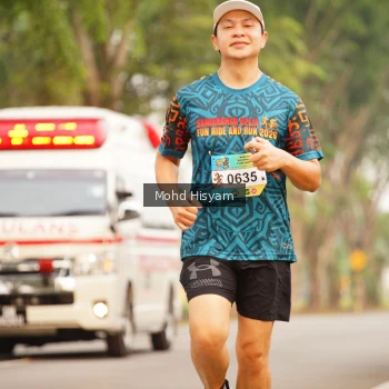 Runner Photo 3698477