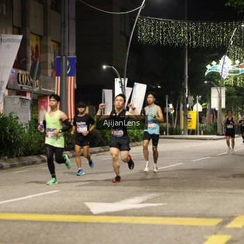 Runner Photo 3698517