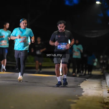 Runner Photo 3698541