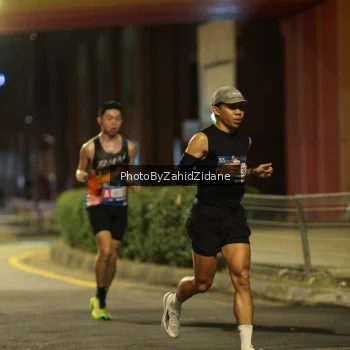 Runner Photo 3698542
