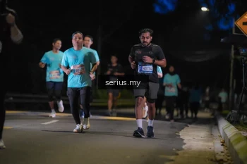 Runner Photo 3698561