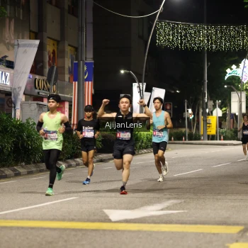 Runner Photo 3698569
