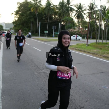 Runner Photo 3698578