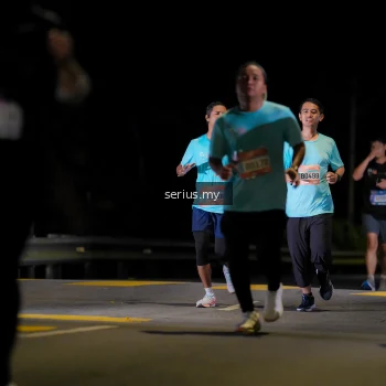 Runner Photo 3698582