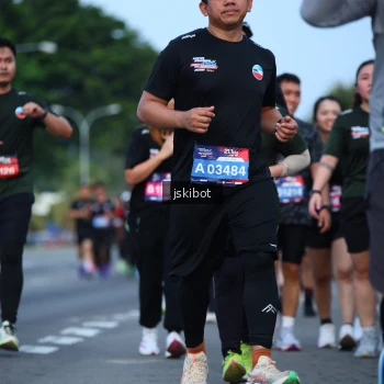 Runner Photo 3698585