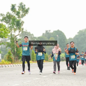 Runner Photo 3698590