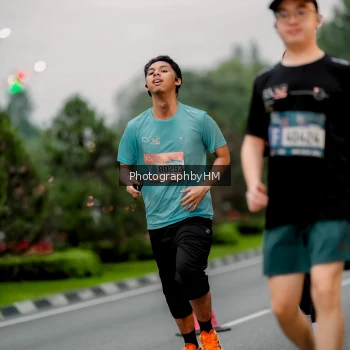 Runner Photo 3698593