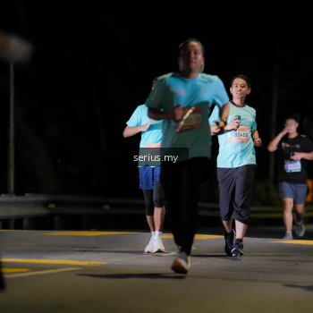 Runner Photo 3698594
