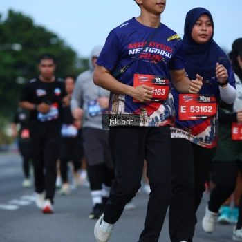 Runner Photo 3698632