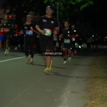 Runner Photo 3698646