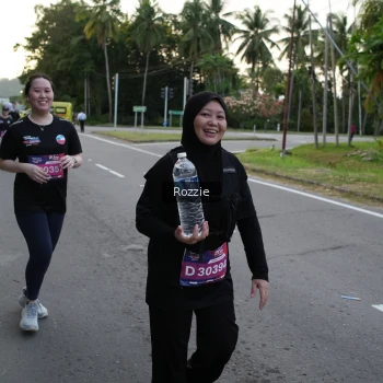 Runner Photo 3698688